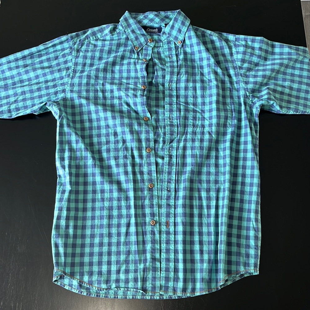 NWOT Roundtree & Yorke Casuals Blue and Aqua Checkered Dress Shirt, Size Medium